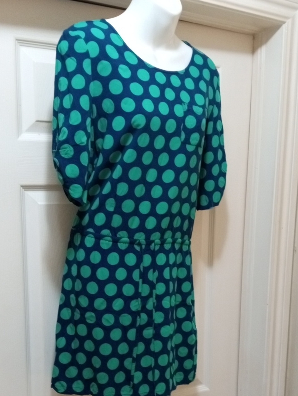💲5⃣▶BANANA REPUBLIC  Navy Dress with Green Polka Dots